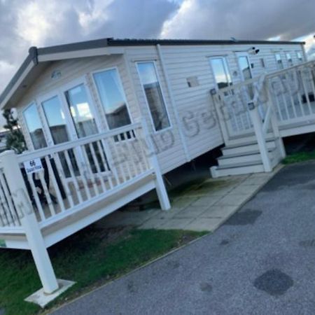 Jems Hot-Tub Getaways 8 Berth At Tattershall Lakes Eksteriør billede