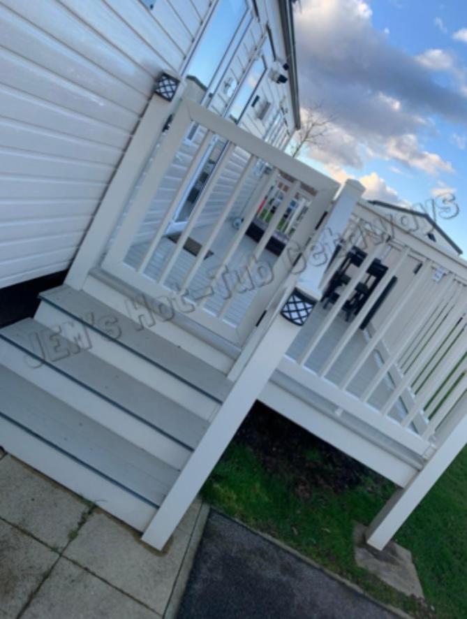 Jems Hot-Tub Getaways 8 Berth At Tattershall Lakes Eksteriør billede